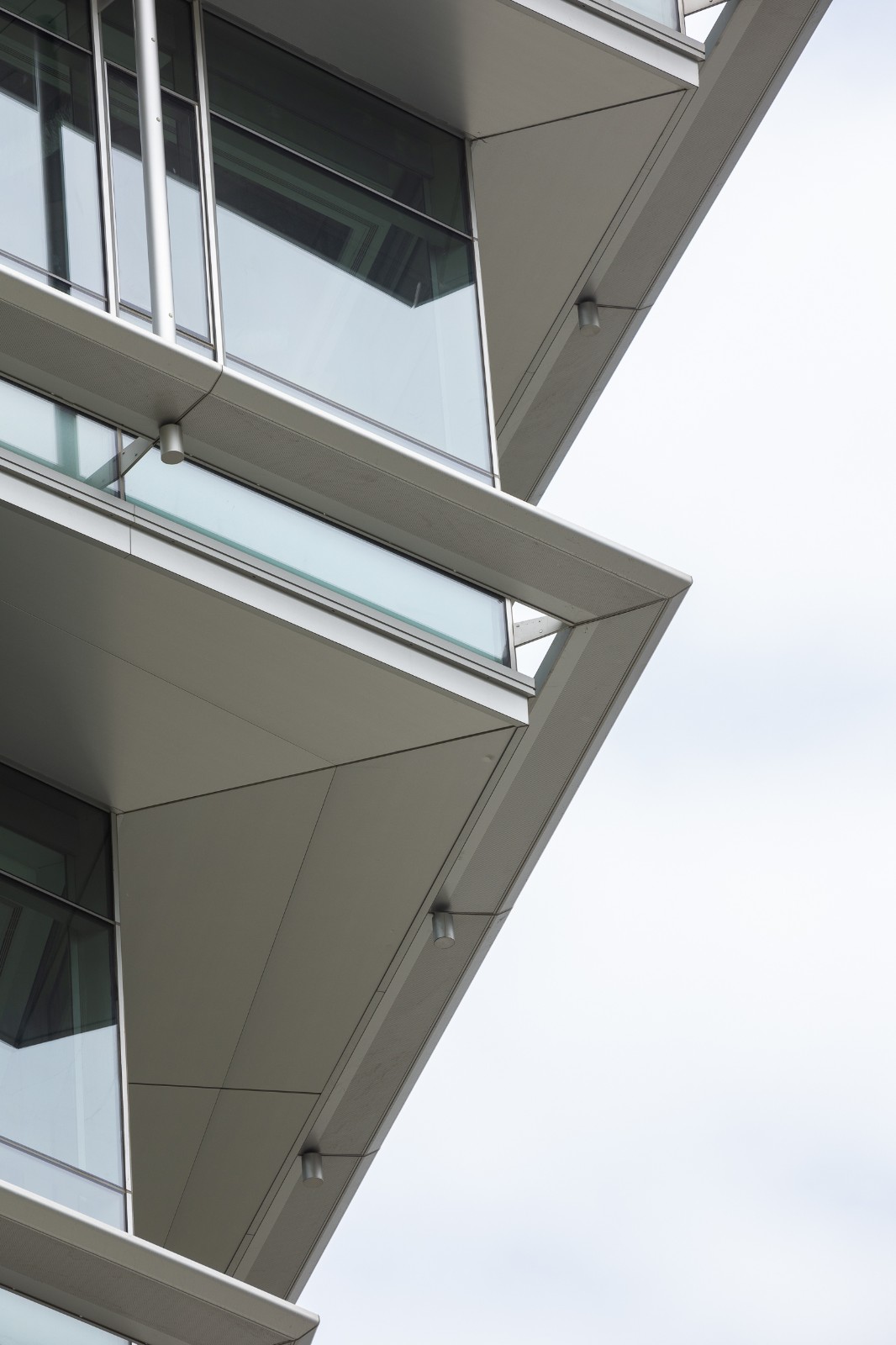 BIM建筑|上海君康金融广场 / 筑境设计