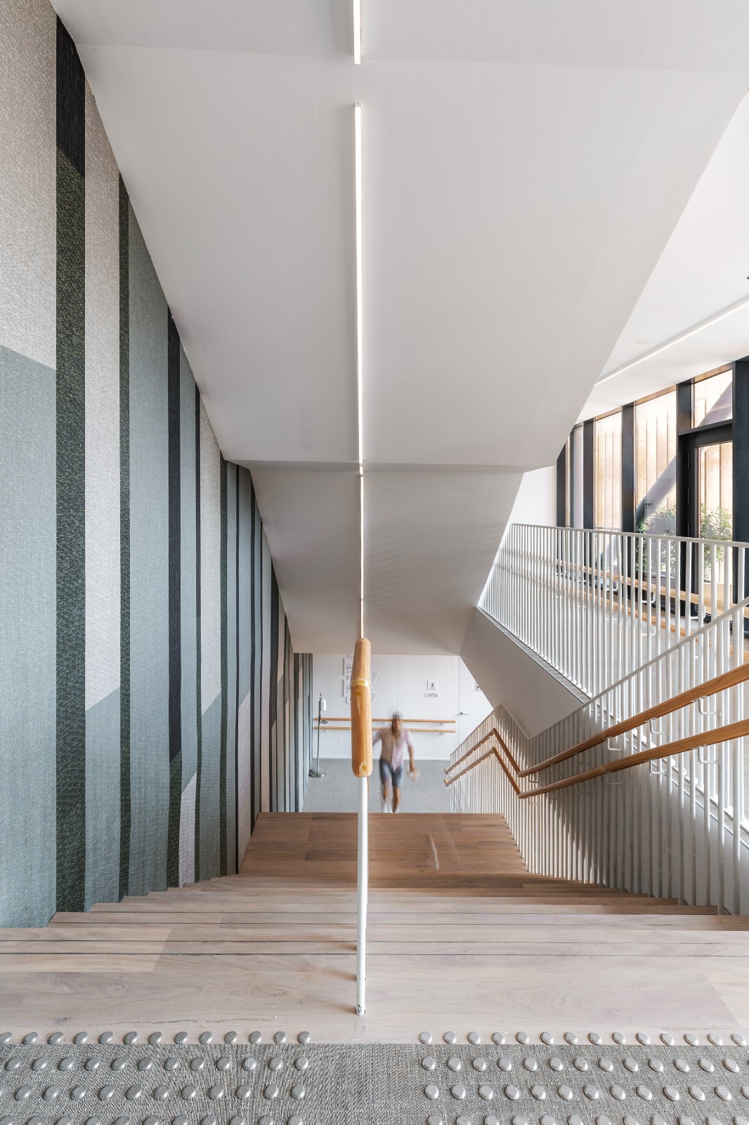 BIM建筑|2020 年迪拜世博会比利时馆 / Vincent Callebaut Architectures + assar architec