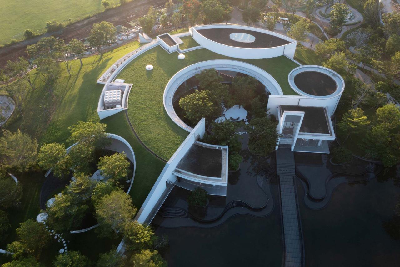 BIM建筑| 海口言艺术馆 / 肆零建筑