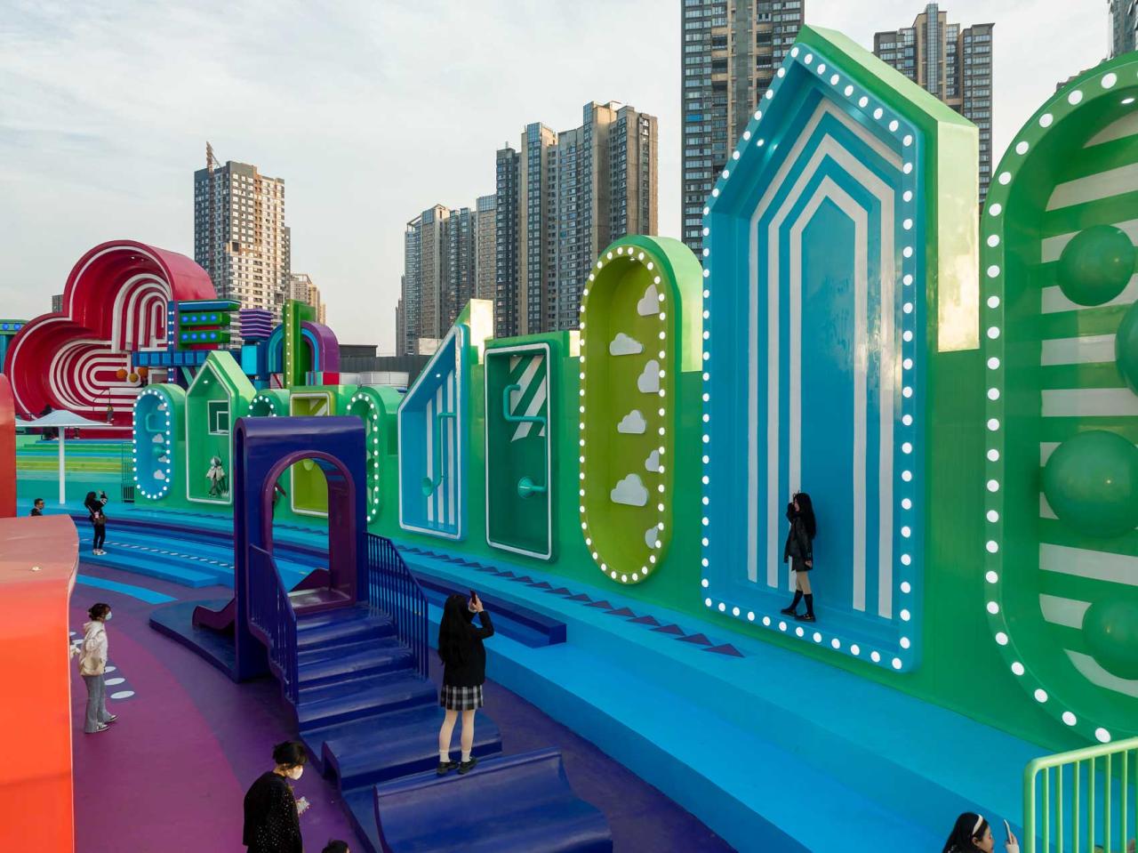 BIM建筑|屋顶公共空间改造：彩虹之上 / 佰筑建筑设计咨询（上海）有限公司