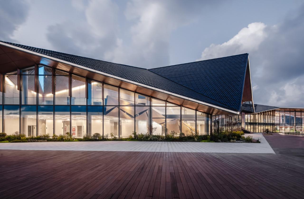 BIM建筑|长兴岛郊野公园游客中心 / 米川工作室 + 水石设计