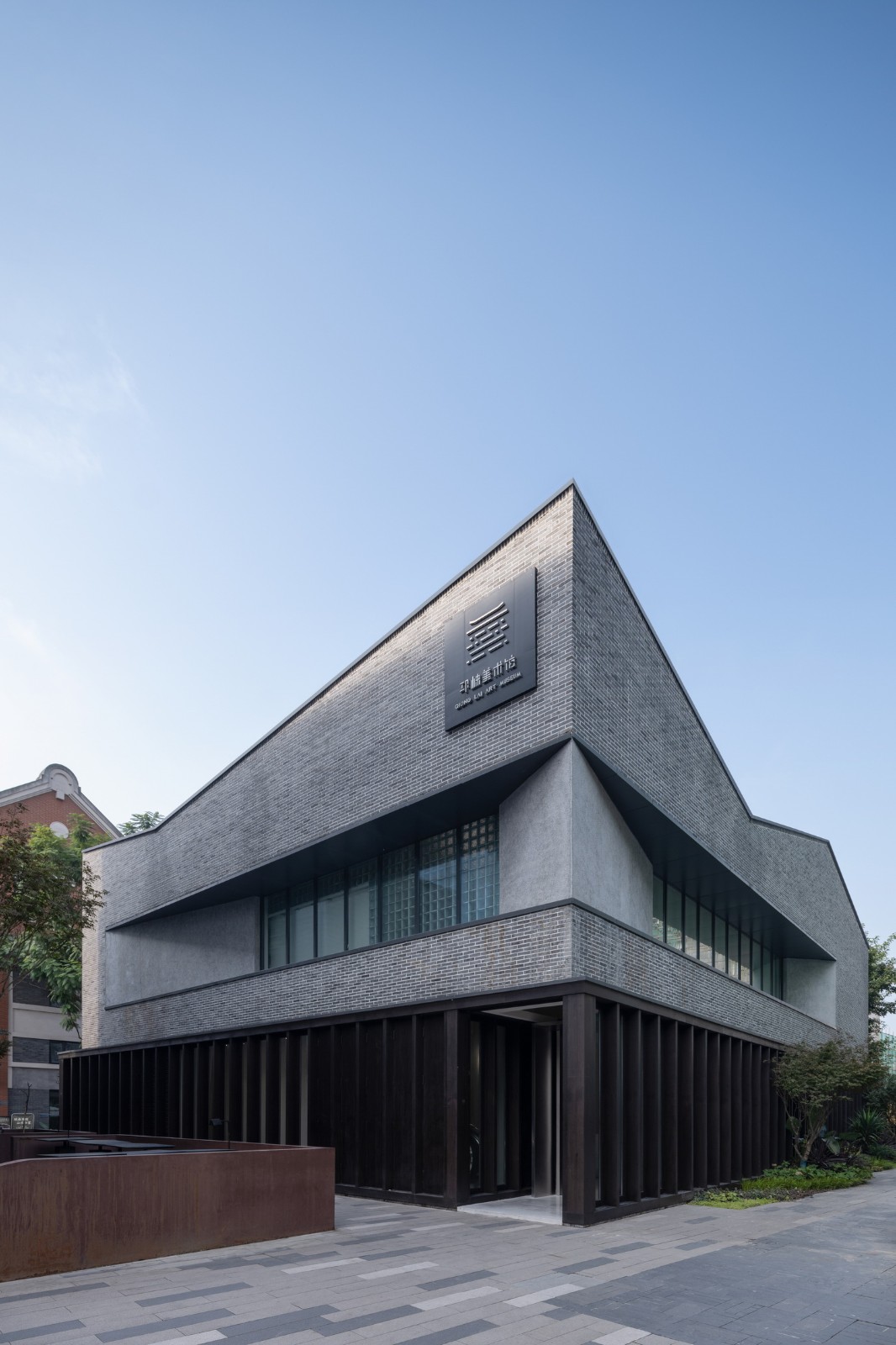 BIM建筑|邛崃美术馆 / 相对建筑