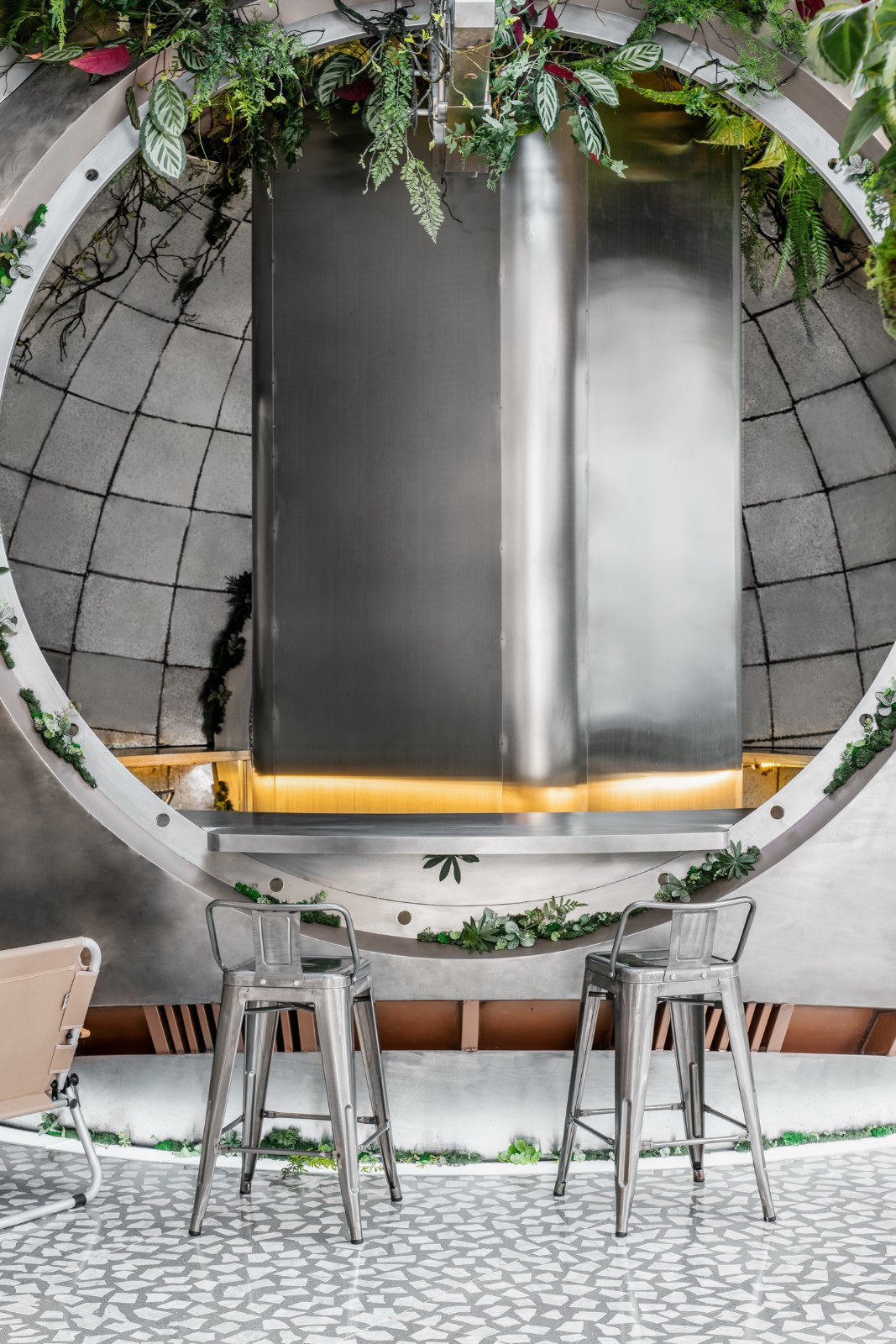 BIM建筑|“迷失”—— Metal Hands铁手咖啡制造局 / DAGA大观建筑