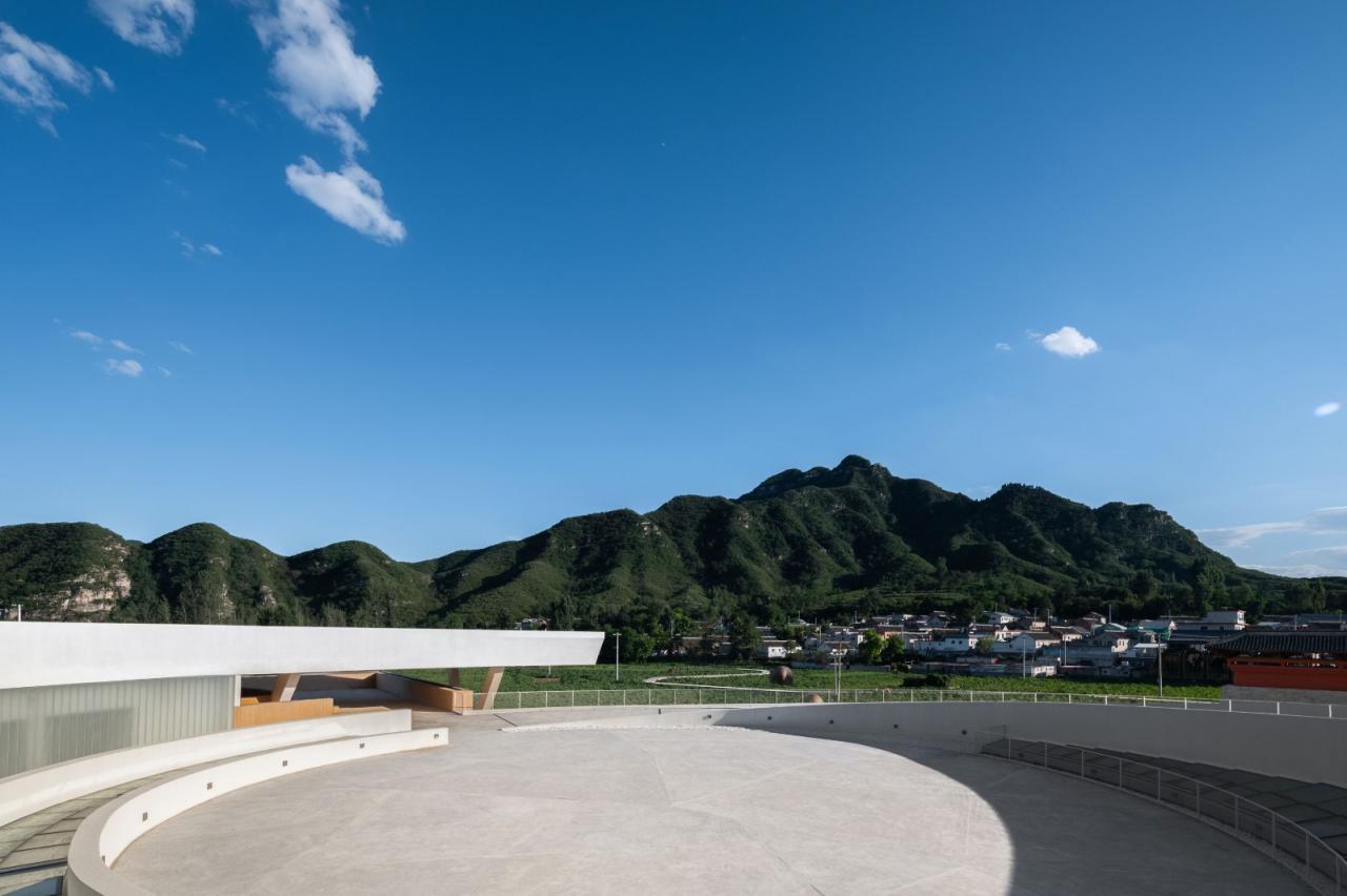 BIM建筑|振兴乡村需要“知行合一”：田岗艺术中心 / 袈蓝建筑