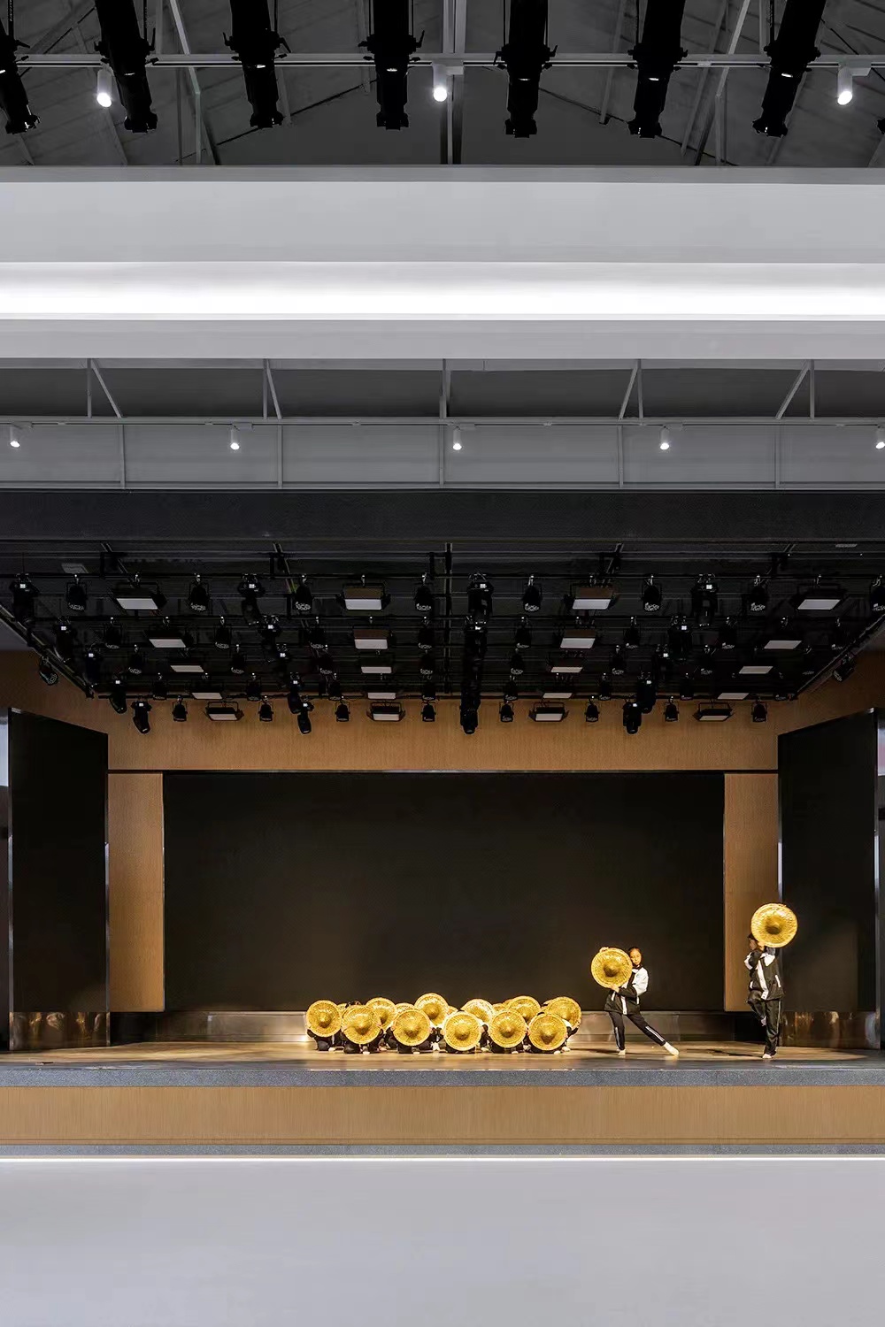 BIM建筑|回忆中学时光， 是否有陪伴着一座大礼堂？| UUA