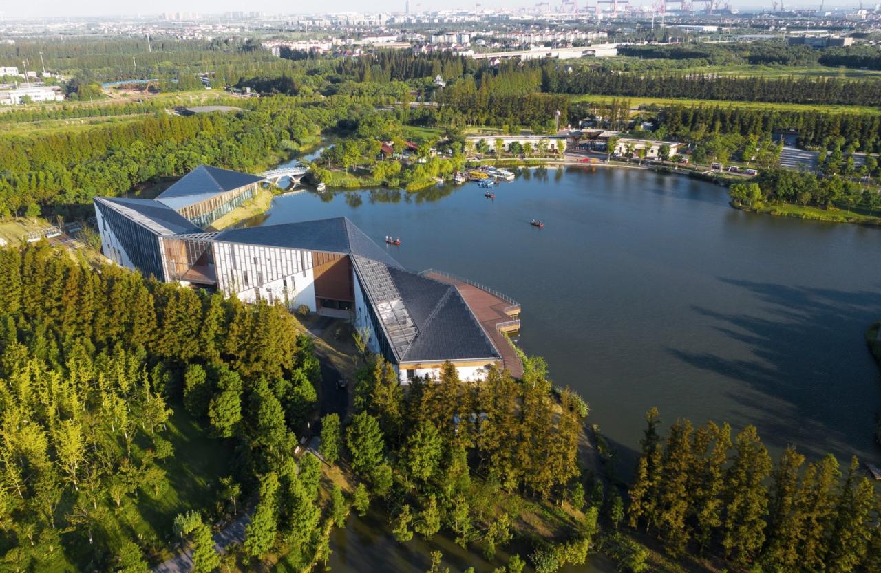 BIM建筑|长兴岛郊野公园游客中心 / 米川工作室 + 水石设计