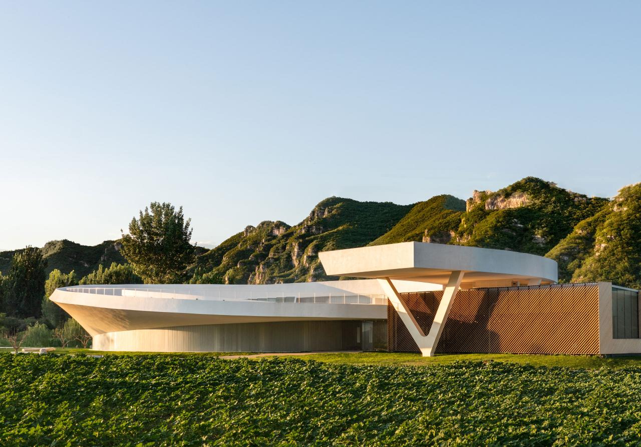 BIM建筑|振兴乡村需要“知行合一”：田岗艺术中心 / 袈蓝建筑