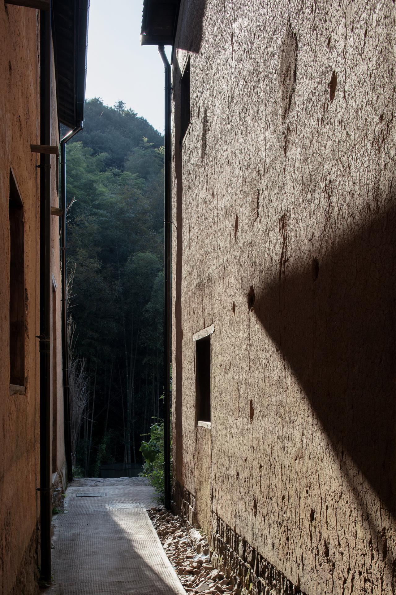 BIM建筑|桐庐流云乡墅，山野间的隐世秘境 / MDO木君建筑设计