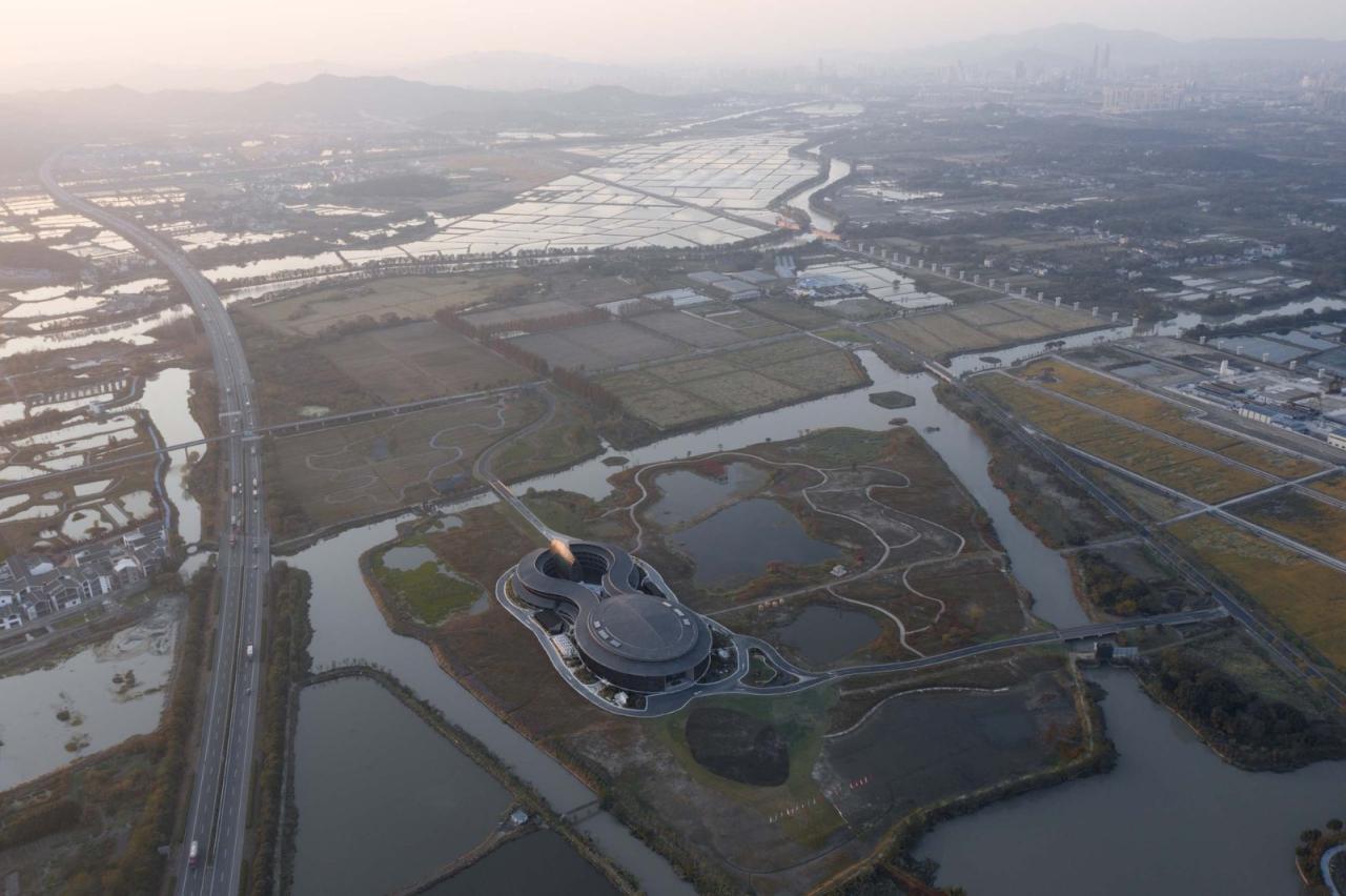 BIM建筑|世界乡村旅游大会永久会址 / 米丈建筑