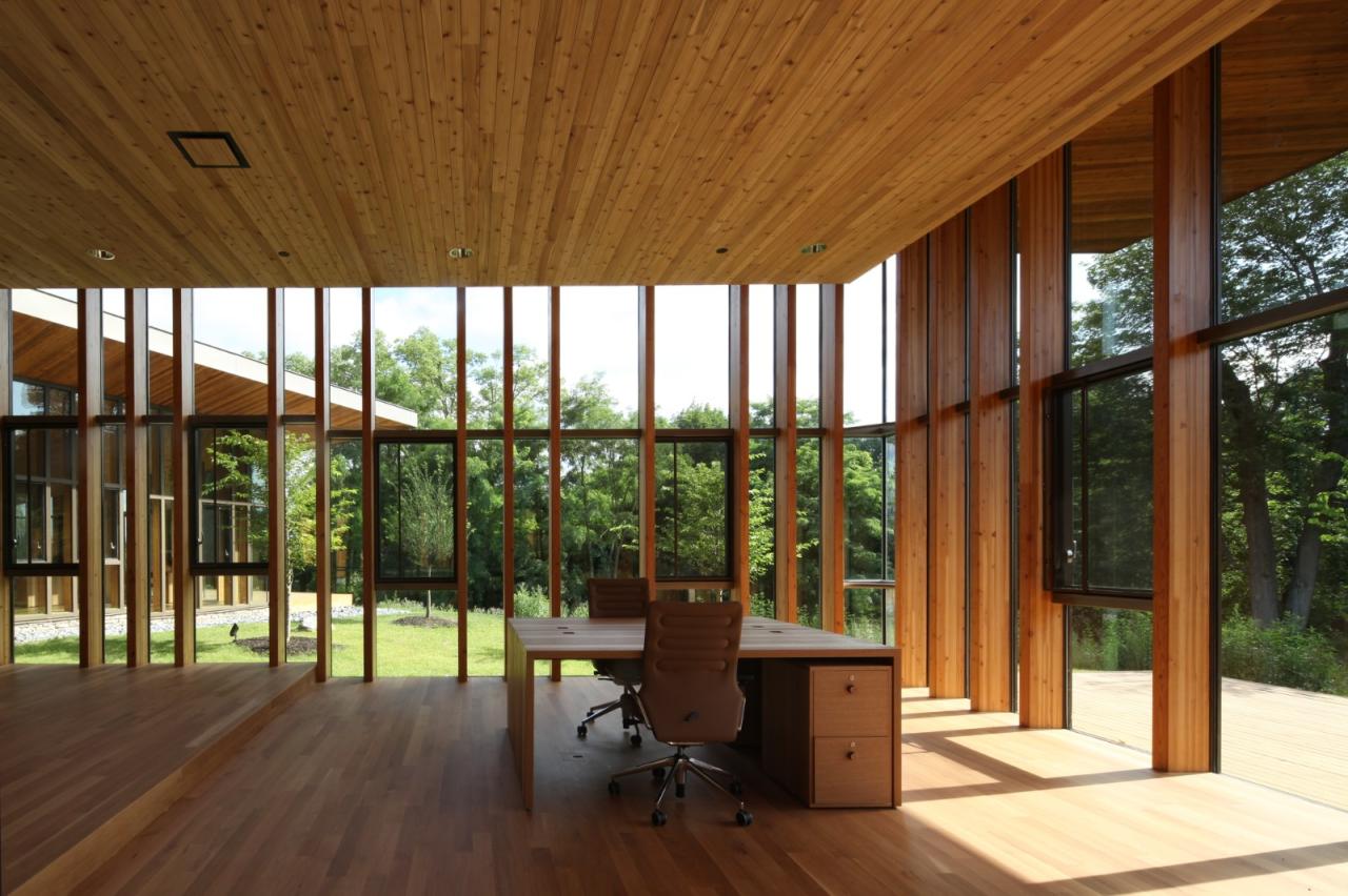 BIM建筑|树建筑：JST 哈里斯堡生产工程中心 / 芦泽龙一事务所 & Arcari + Iovino Architects