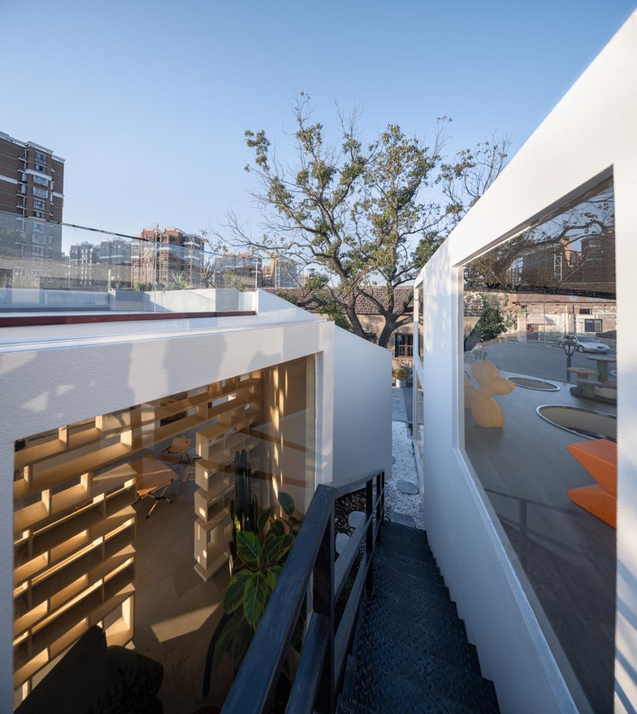 BIM建筑|上海云间粮仓 “人民河畔悬浮的太空盒”LILITH莉莉斯小屋 / DCDSAA淀川建筑事务所