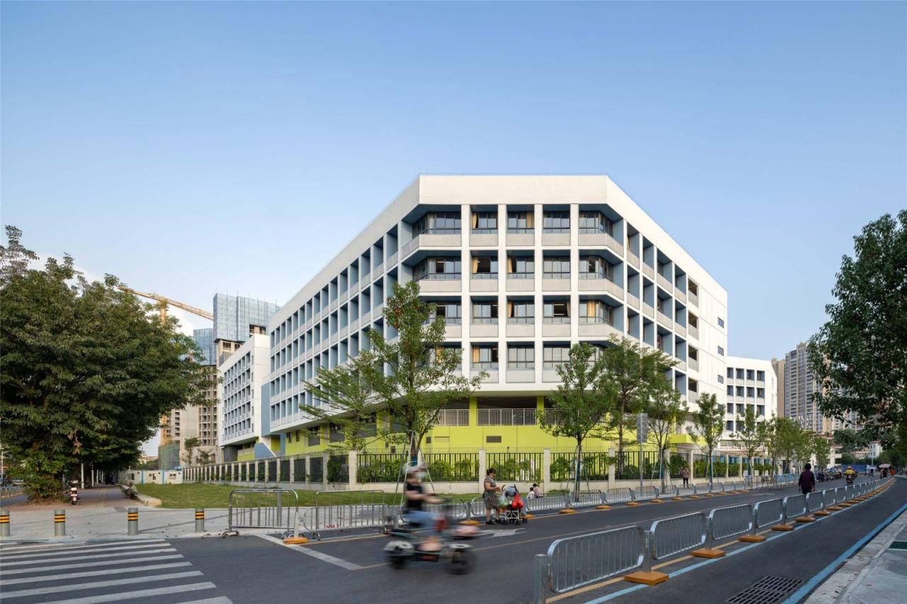 BIM建筑|深圳坪山区日新小学 / 申都设计