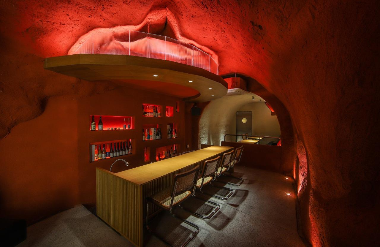 BIM建筑|Caver-防空洞里的酒吧 / itD studio