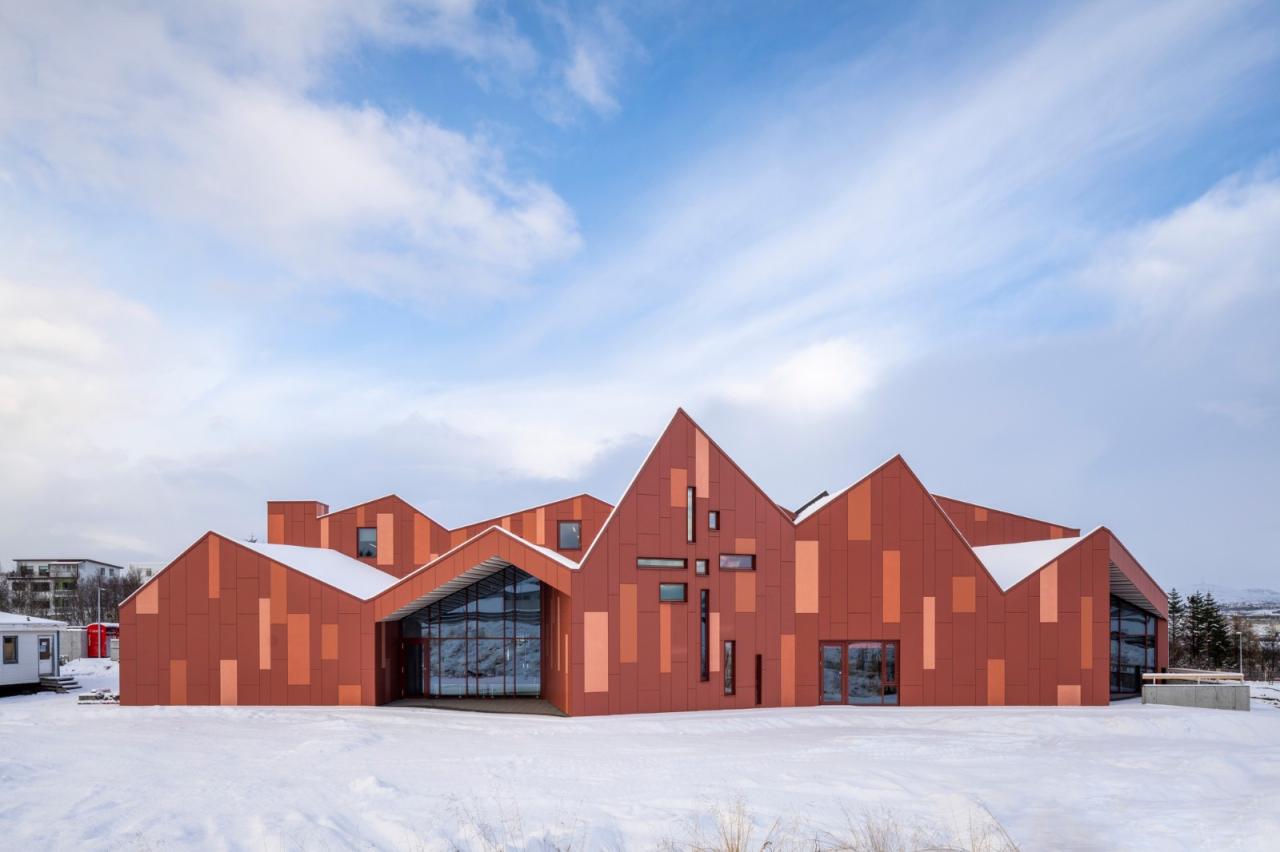 BIM建筑|救世军冰岛总部 / Teiknistofan Tröo