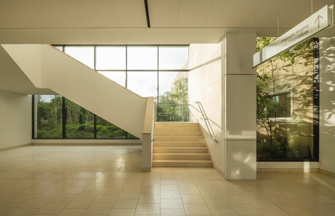 BIM建筑|花园式康复医院 / 萨夫迪建筑事务所