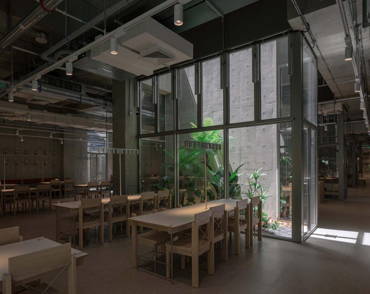 BIM建筑|宠物酒店：犬舍 / 高目建筑