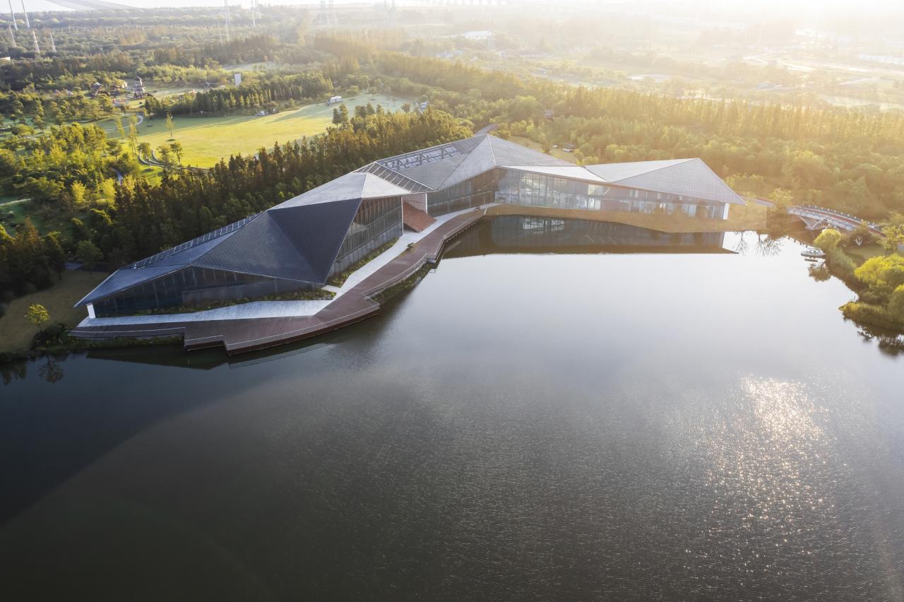 BIM建筑|长兴岛郊野公园游客中心 / 米川工作室 + 水石设计