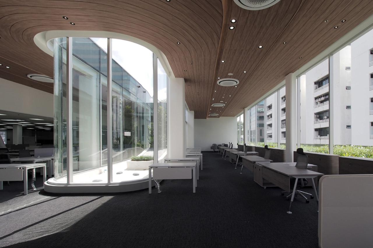 BIM建筑|丰田汽车泰国营销办公综合体 / ASWA