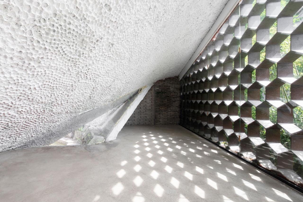 BIM建筑|山村改造中的小品建筑：山根之花 ／谱观建筑