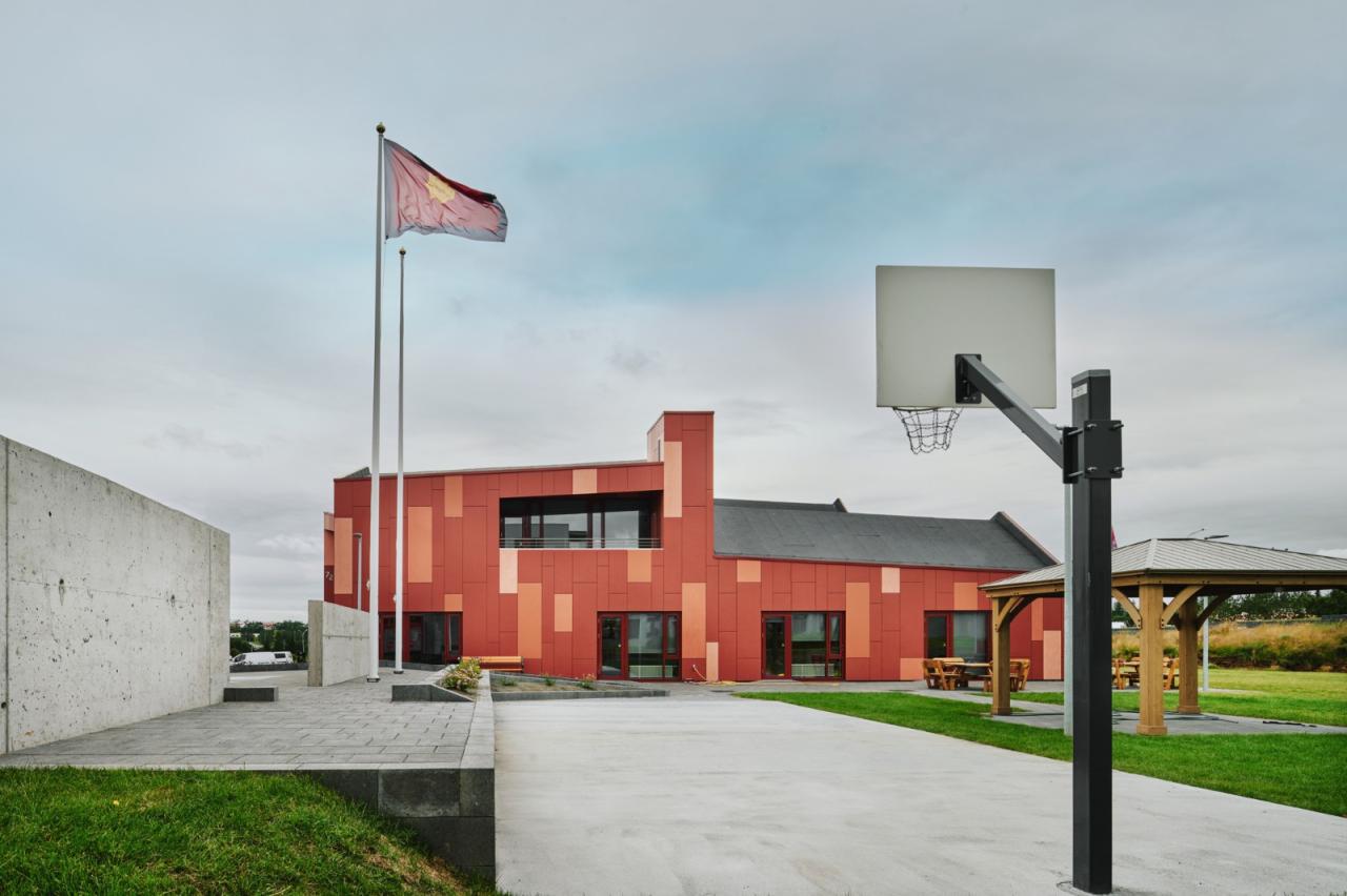 BIM建筑|救世军冰岛总部 / Teiknistofan Tröo