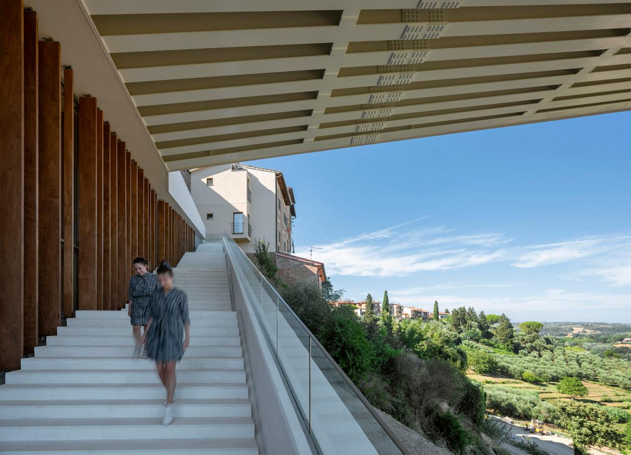 BIM建筑|托斯卡纳“山谷浮桥” / MC A新作