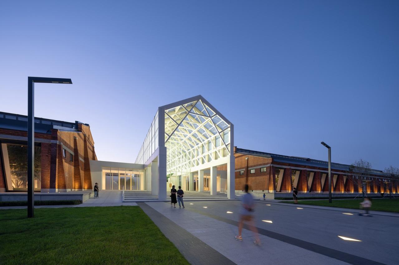 BIM建筑|沈阳东贸库改造 / URBANUS都市实践