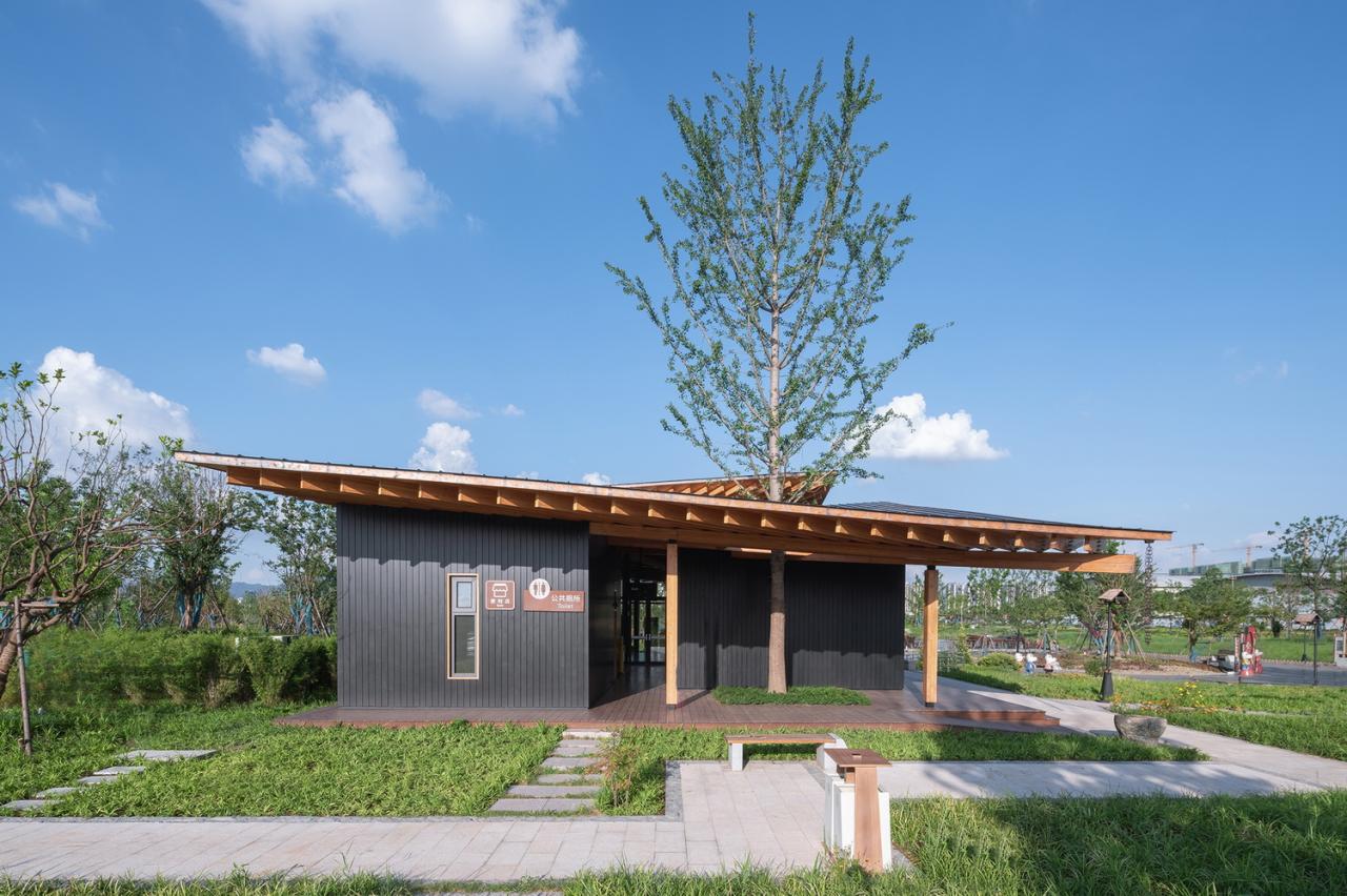 BIM建筑|富阳·阳陂湖湿地接待中心 / 尌林建筑设计事务所