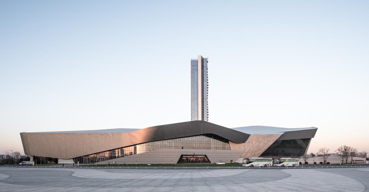 BIM建筑|扬子江国际会议中心 / Morphosis 墨菲西斯