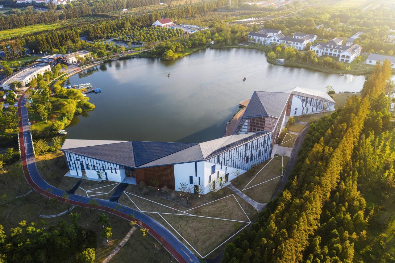 BIM建筑|长兴岛郊野公园游客中心 / 米川工作室 + 水石设计