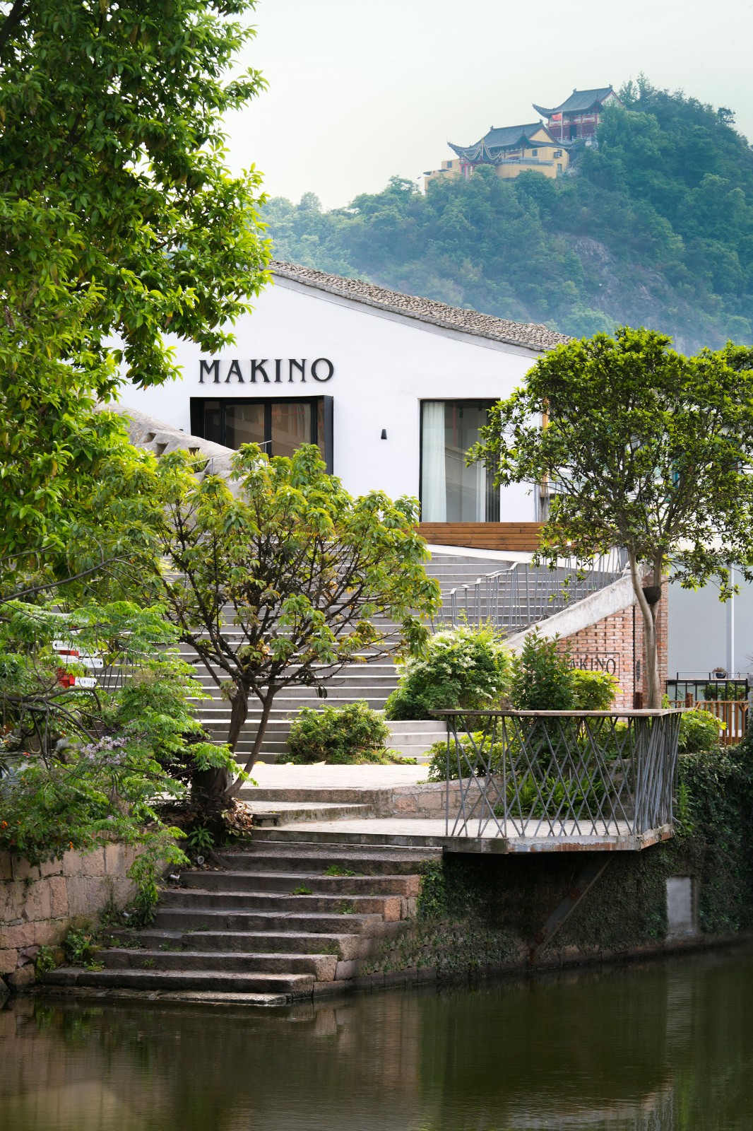 BIM建筑|山村改造中的小品建筑：山根之花 ／谱观建筑