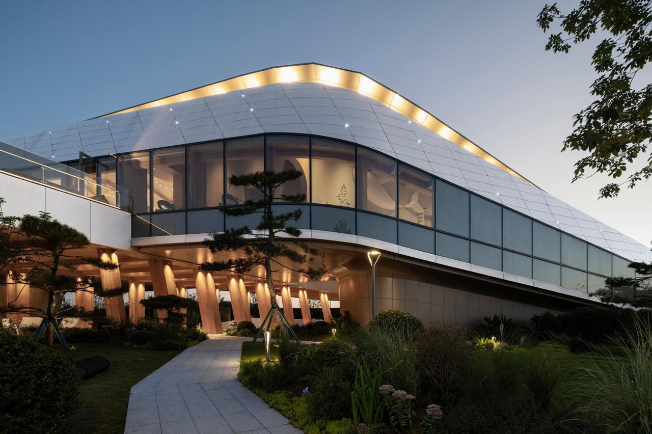 BIM建筑|木构建造设计一体化 l 宜宾白兰美学馆：建筑如何在地生长？