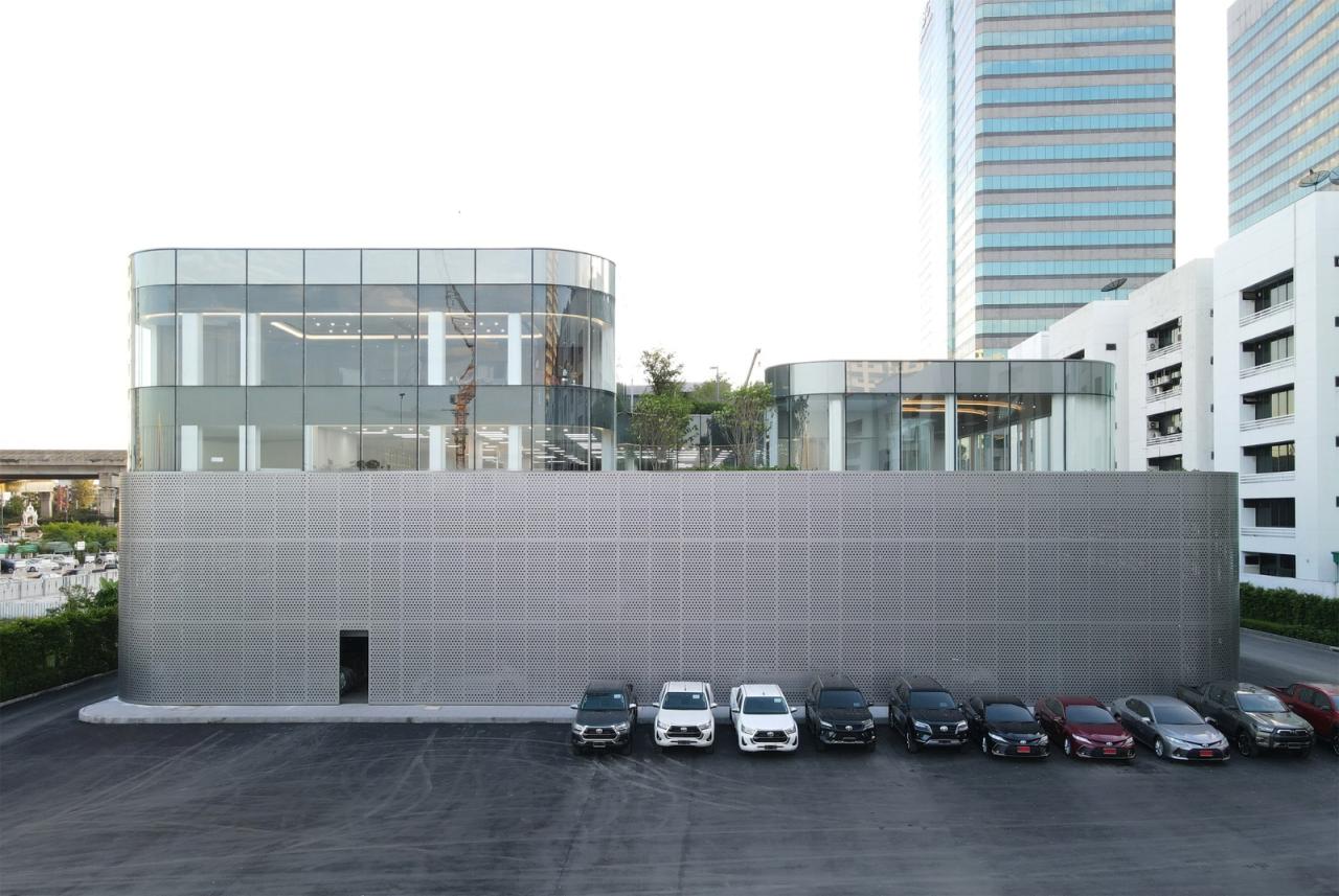BIM建筑|丰田汽车泰国营销办公综合体 / ASWA