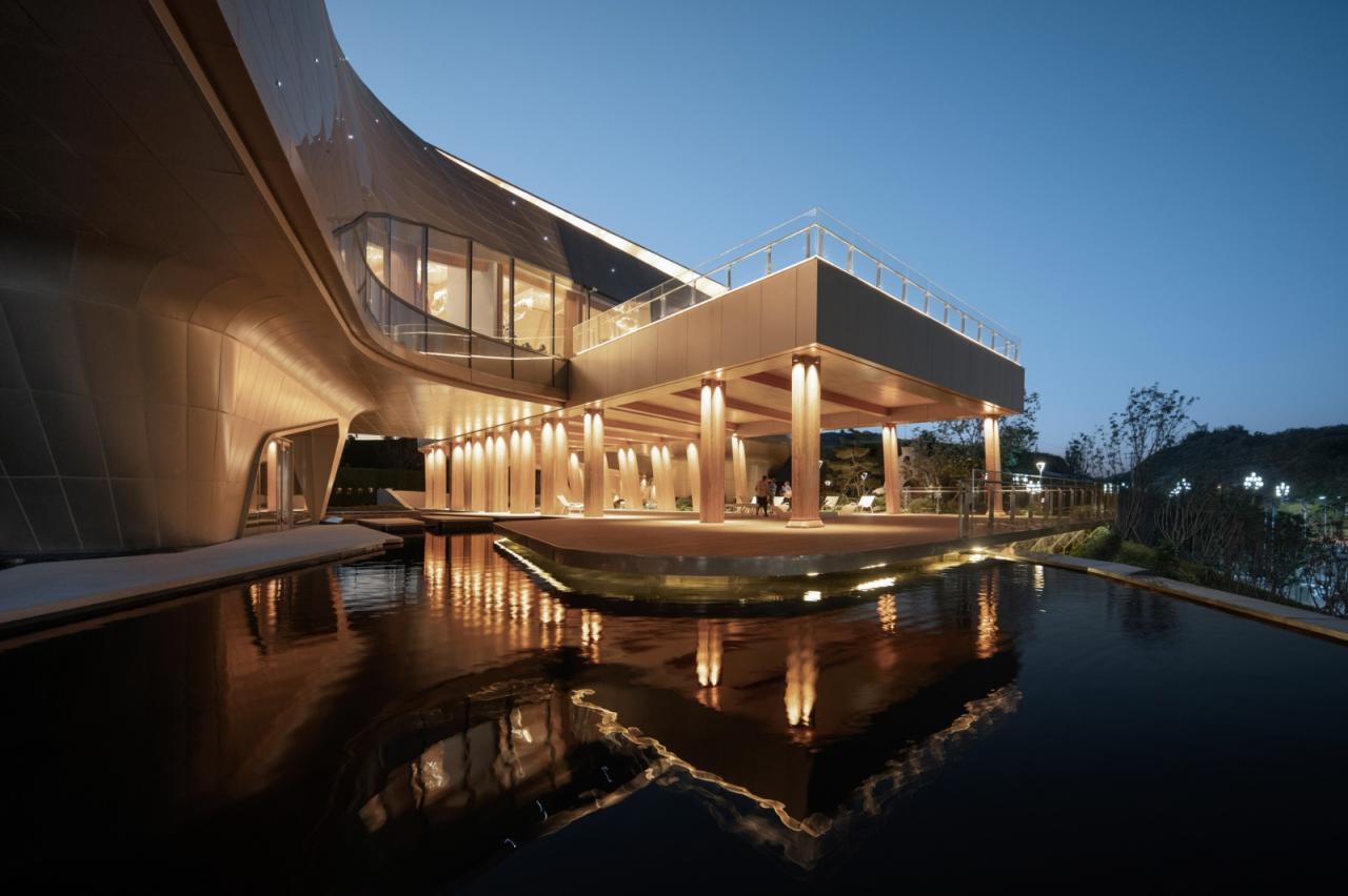 BIM建筑|木构建造设计一体化 l 宜宾白兰美学馆：建筑如何在地生长？