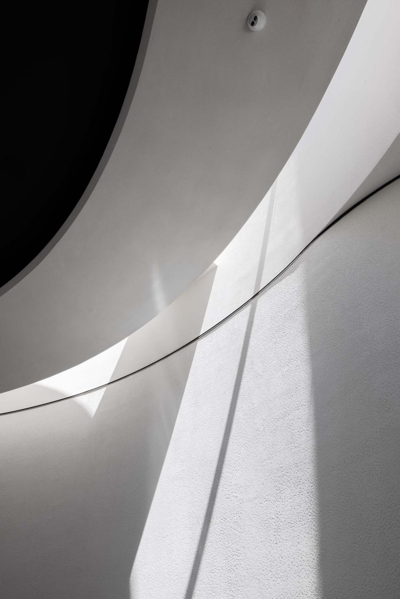 BIM建筑| 海口言艺术馆 / 肆零建筑