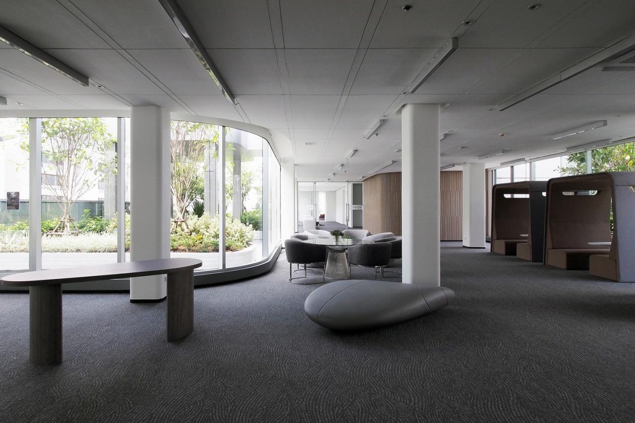 BIM建筑|丰田汽车泰国营销办公综合体 / ASWA