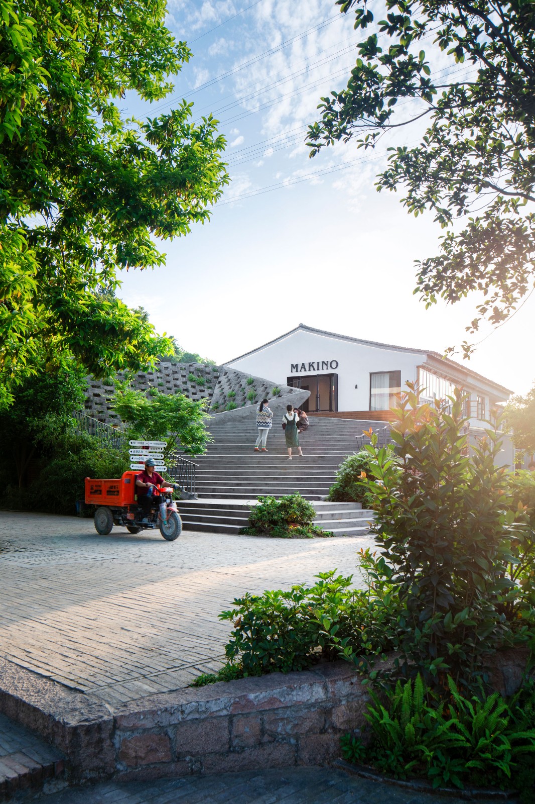 BIM建筑|山村改造中的小品建筑：山根之花 ／谱观建筑