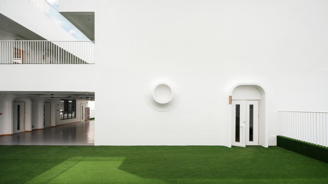 BIM建筑|虽偏远 理想必致！在西昌卫星发射基地大凉山建一座“探索者幼儿园” / 迪卡建筑设计中心