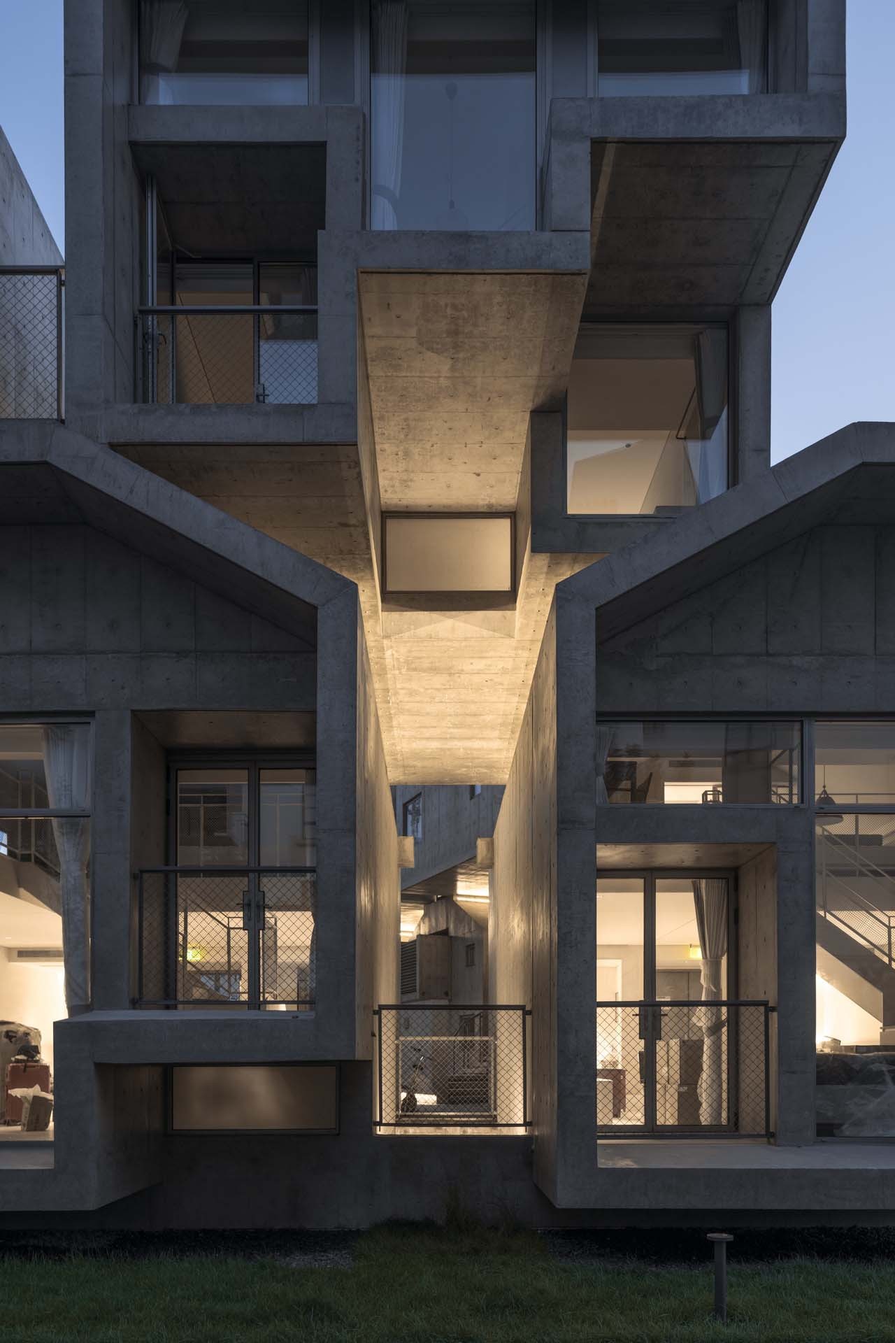 BIM建筑|宠物酒店：犬舍 / 高目建筑