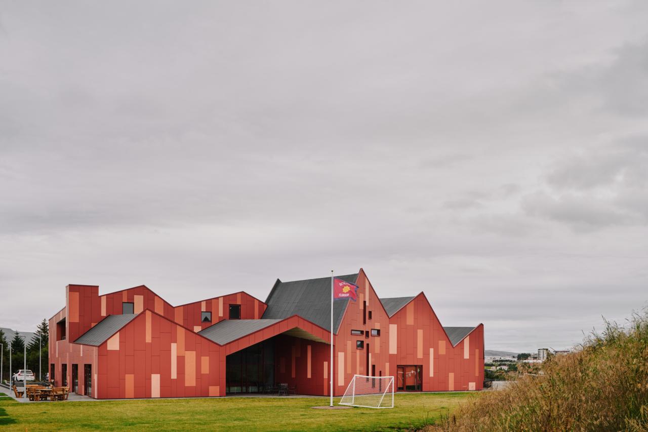 BIM建筑|救世军冰岛总部 / Teiknistofan Tröo