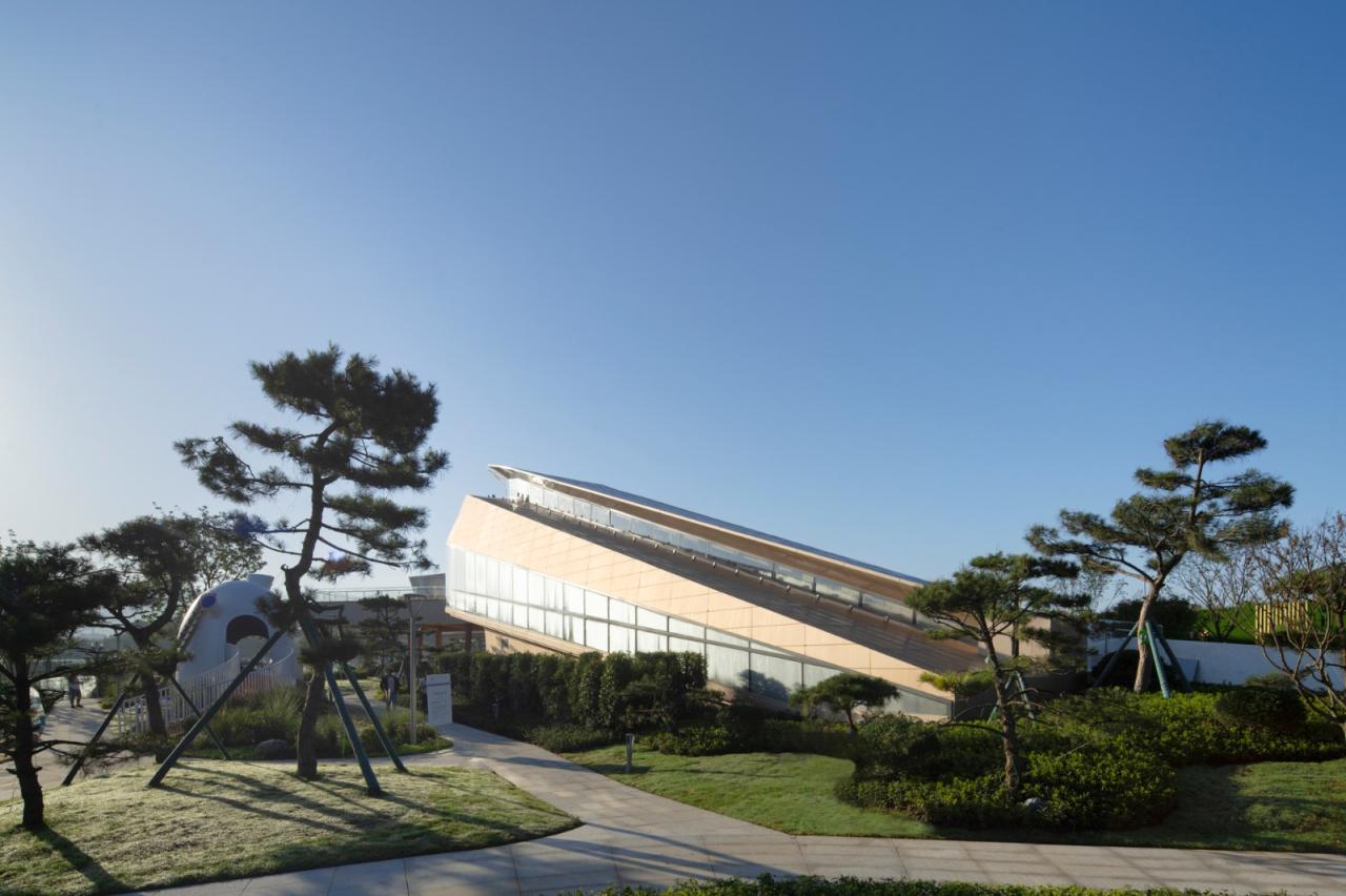 BIM建筑|木构建造设计一体化 l 宜宾白兰美学馆：建筑如何在地生长？