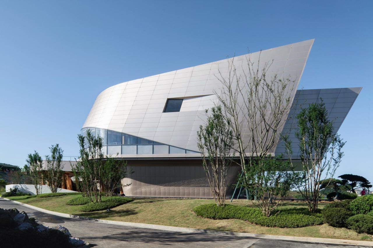 BIM建筑|木构建造设计一体化 l 宜宾白兰美学馆：建筑如何在地生长？