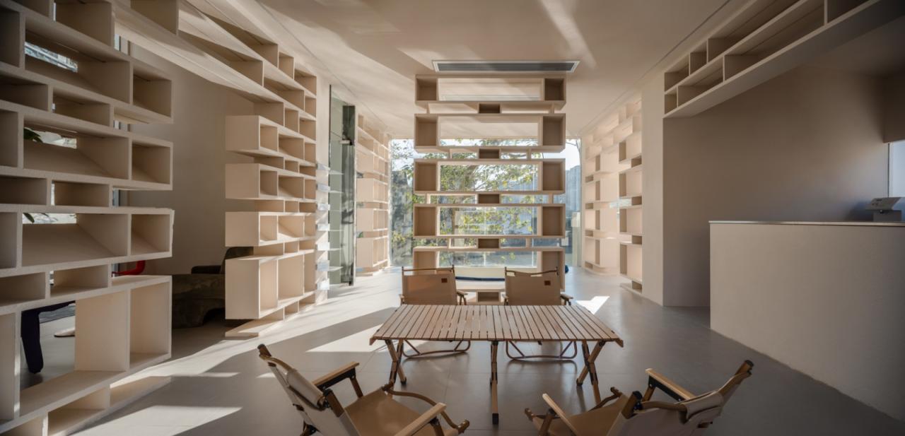 BIM建筑|上海云间粮仓 “人民河畔悬浮的太空盒”LILITH莉莉斯小屋 / DCDSAA淀川建筑事务所