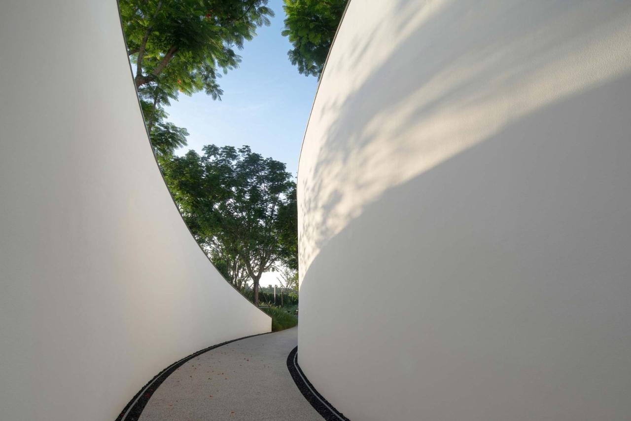 BIM建筑| 海口言艺术馆 / 肆零建筑