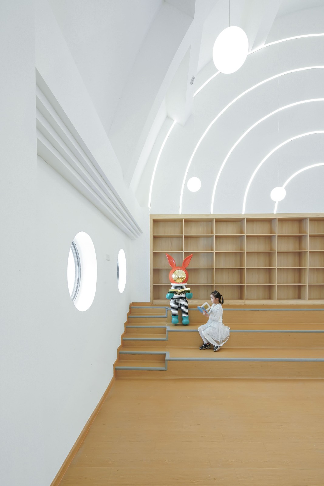 BIM建筑|虽偏远 理想必致！在西昌卫星发射基地大凉山建一座“探索者幼儿园” / 迪卡建筑设计中心