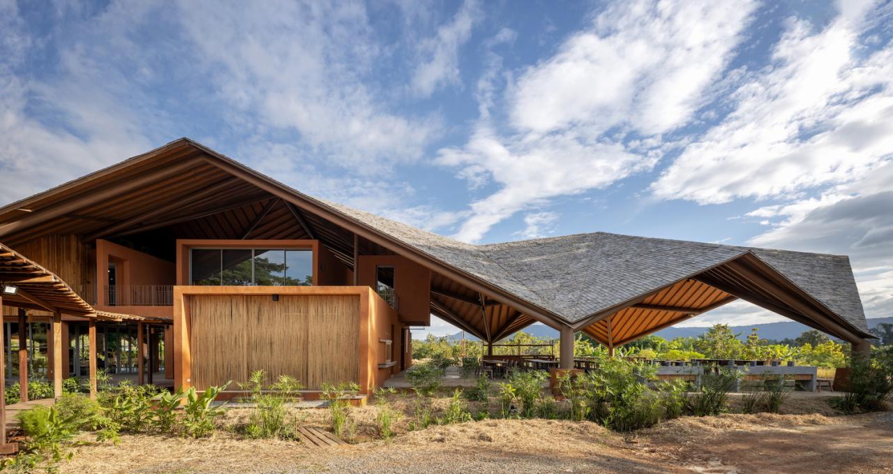 BIM建筑|PANNAR可持续经济与农业学习中心 / Vin Varavarn 建筑事务所