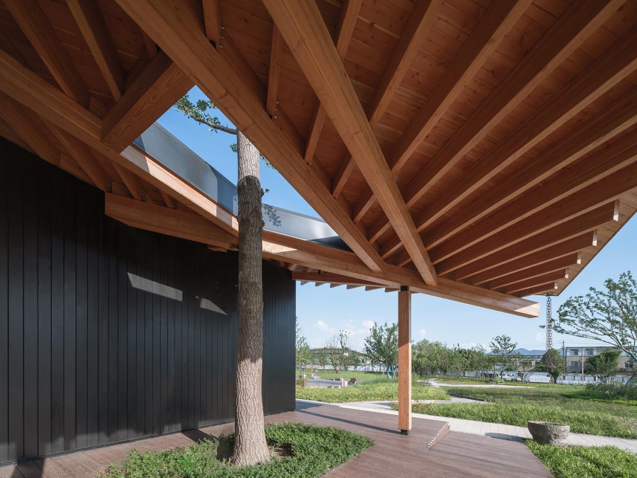 BIM建筑|富阳·阳陂湖湿地接待中心 / 尌林建筑设计事务所