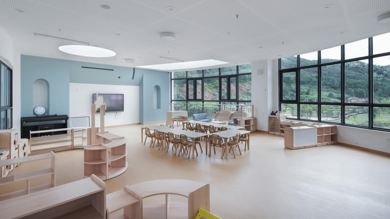 BIM建筑|虽偏远 理想必致！在西昌卫星发射基地大凉山建一座“探索者幼儿园” / 迪卡建筑设计中心