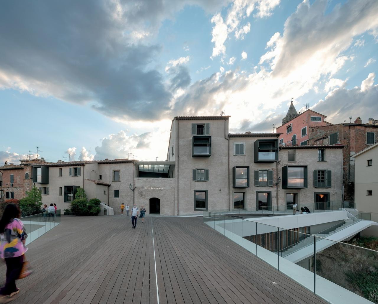 BIM建筑|托斯卡纳“山谷浮桥” / MC A新作