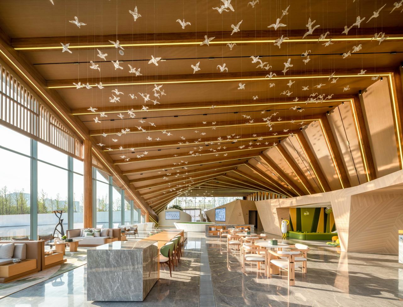 BIM建筑|武汉城建 · 花山印象：旋扭的动感 / 成执设计