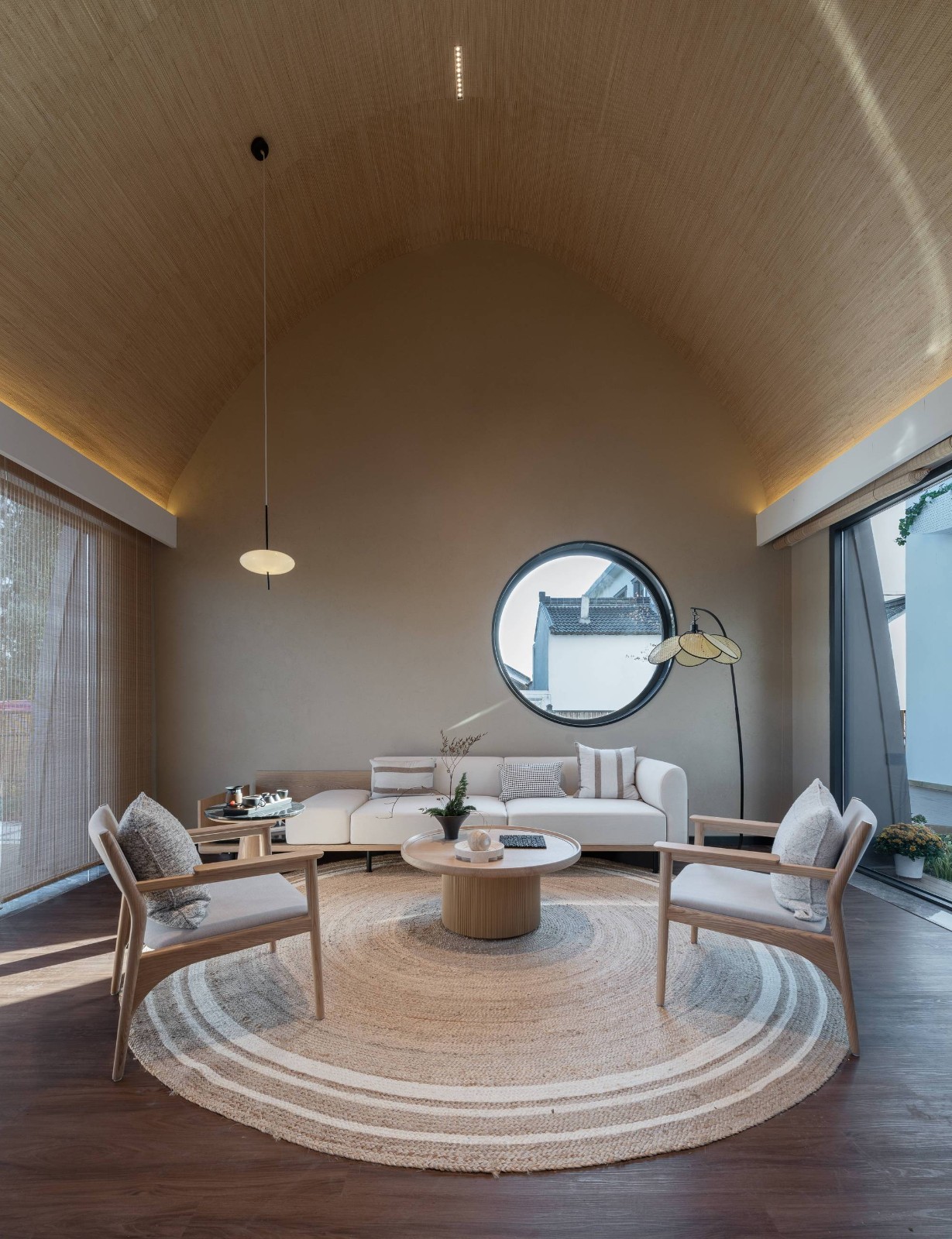 BIM建筑|待泾村花海民宿改造 / 凡度设计事务所